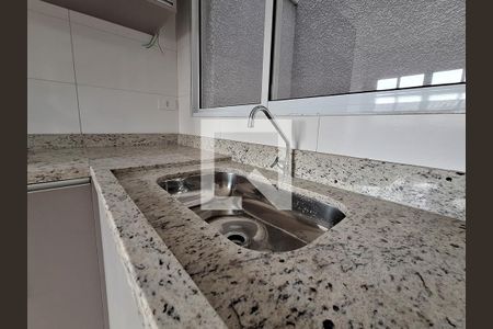 Apartamento à venda com 41m², 2 quartos e sem vaga Apartamento à venda com 41m², 2 quartos e sem vagaSala/Cozinha