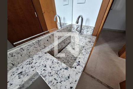 Apartamento à venda com 41m², 2 quartos e sem vaga Apartamento à venda com 41m², 2 quartos e sem vagaBanheiro
