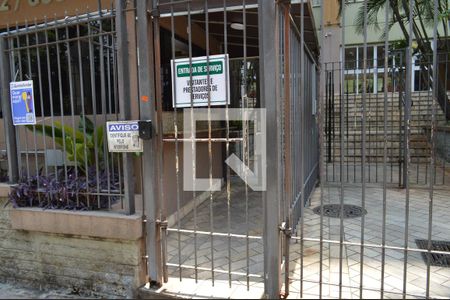 Studio para alugar com 42m², 1 quarto e 1 vagaFachada + Plaquinha