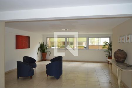 Studio para alugar com 42m², 1 quarto e 1 vagaHall