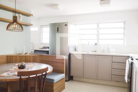 Apartamento para alugar com 68m², 2 quartos e 1 vagaCozinha