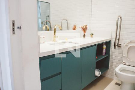 Apartamento para alugar com 68m², 2 quartos e 1 vagaBanheiro