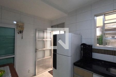 Apartamento para alugar com 70m², 2 quartos e 1 vagaCozinha