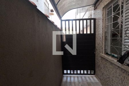 Apartamento para alugar com 70m², 2 quartos e 1 vagaÁrea de Serviço/Quintal