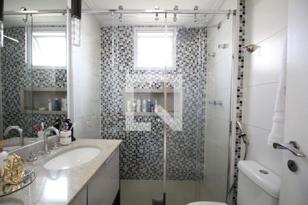 Apartamento para alugar com 142m², 3 quartos e 2 vagasBanheiro suíte 2