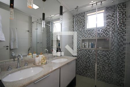 Apartamento para alugar com 142m², 3 quartos e 2 vagasBanheiro suíte 2