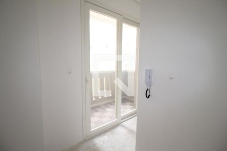 Apartamento à venda com 99m², 2 quartos e 2 vagasÁrea de serviço