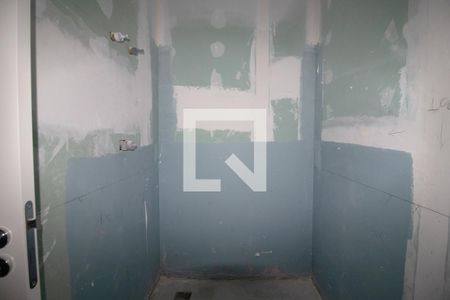 Apartamento à venda com 99m², 2 quartos e 2 vagasBanheiro da Suíte 2