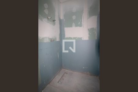 Apartamento à venda com 99m², 2 quartos e 2 vagasBanheiro da Suíte 2