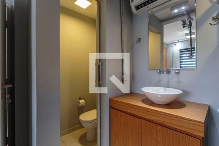 Apartamento à venda com 115m², 3 quartos e 1 vaga Apartamento à venda com 115m², 3 quartos e 1 vagaBanheiro da Suíte