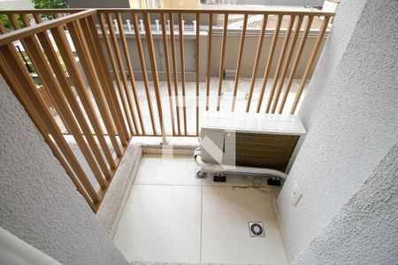 Varanda de kitnet/studio à venda com 1 quarto, 27m² em Sumarezinho, São Paulo