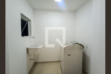 Apartamento à venda com 60m², 2 quartos e 1 vagaCozinha e Área de Serviço