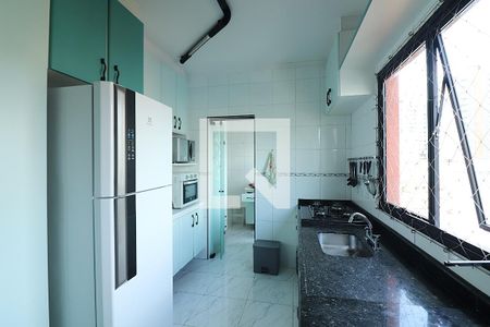 Apartamento para alugar com 126m², 3 quartos e 2 vagasCozinha