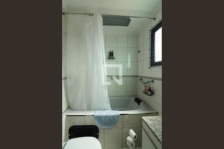 Apartamento para alugar com 126m², 3 quartos e 2 vagasSuíte 1 Banheiro