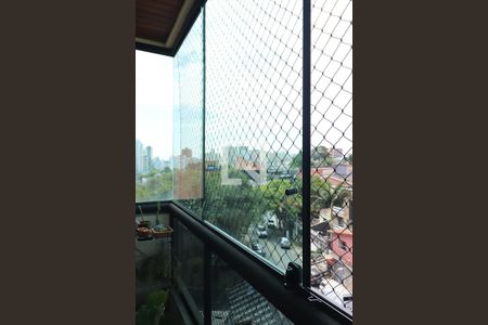 Apartamento para alugar com 126m², 3 quartos e 2 vagasSuíte 2 Sacada