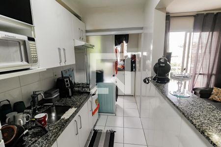 Apartamento à venda com 50m², 2 quartos e 1 vaga Apartamento à venda com 50m², 2 quartos e 1 vagaCozinha - Armários