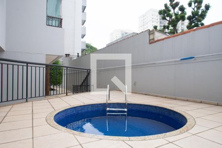 Apartamento à venda com 96m², 3 quartos e 2 vagasÁrea comum - Piscina