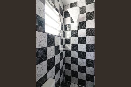 Casa à venda com 153m², 3 quartos e 2 vagasBanheiro de serviço