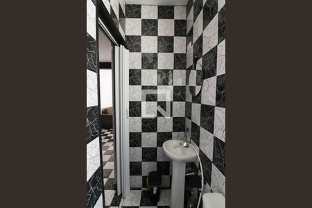 Casa à venda com 153m², 3 quartos e 2 vagasBanheiro de serviço