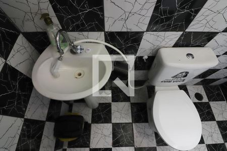 Casa à venda com 153m², 3 quartos e 2 vagasBanheiro de serviço