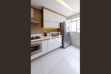 Apartamento à venda com 160m², 3 quartos e 2 vagasCozinha