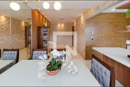 Sala de apartamento à venda com 3 quartos, 160m² em Buritis, Belo Horizonte