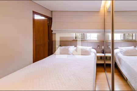 Apartamento à venda com 160m², 3 quartos e 2 vagasSuíte