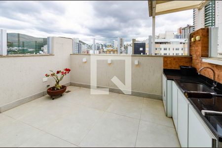 Apartamento à venda com 160m², 3 quartos e 2 vagasCobertura