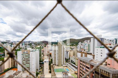 Apartamento à venda com 160m², 3 quartos e 2 vagasVista