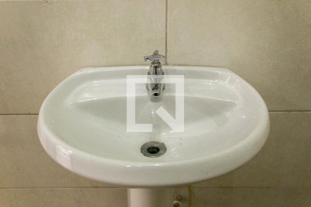 Casa à venda com 257m², 4 quartos e 3 vagas Casa à venda com 257m², 4 quartos e 3 vagasBanheiro da Área comum