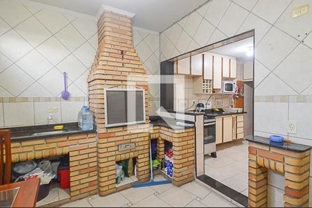 Casa de condomínio à venda com 93m², 2 quartos e 2 vagasChurrasqueira