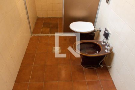 Casa à venda com 280m², 3 quartos e 2 vagasBANHEIRO DA SUITE