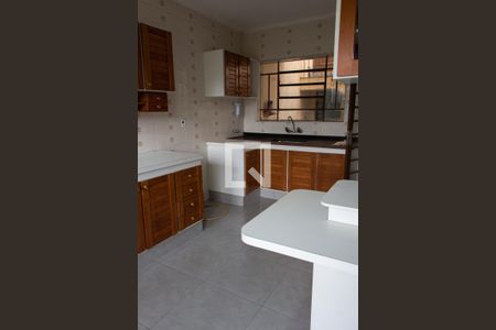 Casa à venda com 280m², 3 quartos e 2 vagasCOZINHA