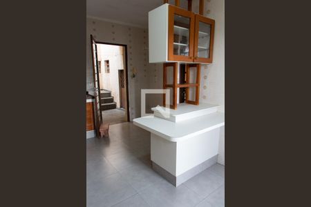 Casa à venda com 280m², 3 quartos e 2 vagasCOZINHA