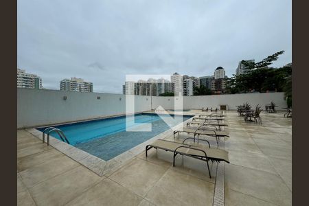 Apartamento à venda com 72m², 2 quartos e 1 vagaÁrea comum