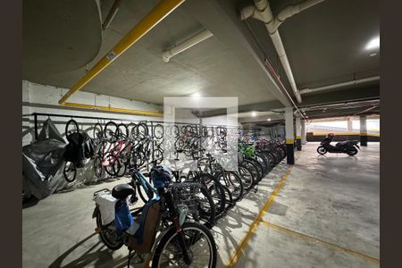 Apartamento à venda com 72m², 2 quartos e 1 vagaÁrea comum