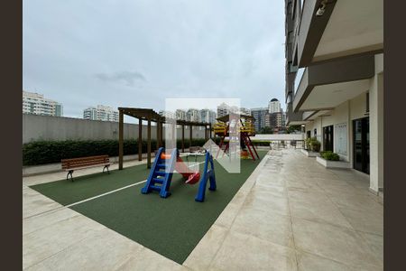 Apartamento à venda com 72m², 2 quartos e 1 vagaÁrea comum