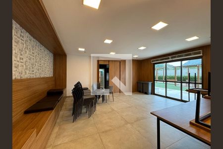 Apartamento à venda com 72m², 2 quartos e 1 vagaÁrea comum