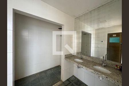 Apartamento à venda com 72m², 2 quartos e 1 vagaÁrea comum