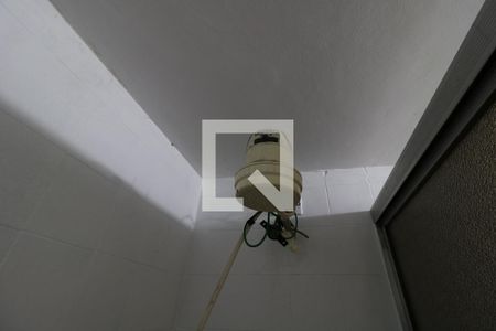 Casa à venda com 143m², 2 quartos e 1 vagaBanheiro - Chuveiro