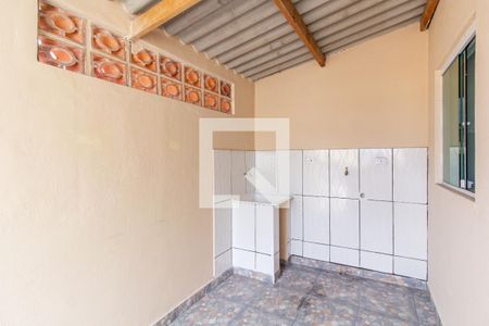 Casa para alugar com 60m², 2 quartos e sem vagaÁrea de Serviço