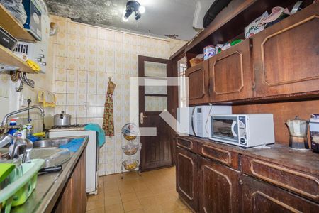 Casa à venda com 217m², 3 quartos e 5 vagas Casa à venda com 217m², 3 quartos e 5 vagasCozinha