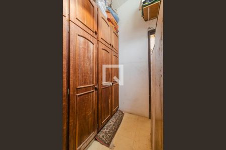 Casa à venda com 217m², 3 quartos e 5 vagas Casa à venda com 217m², 3 quartos e 5 vagasÁrea de Serviço