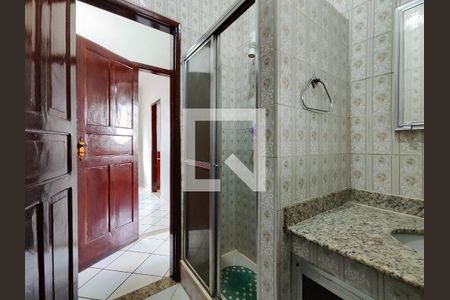 Apartamento à venda com 63m², 2 quartos e sem vagaBanheiro Corredor