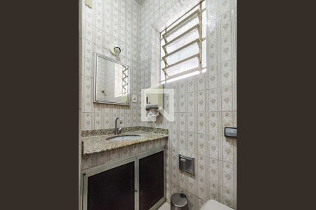 Apartamento à venda com 63m², 2 quartos e sem vagaBanheiro Corredor