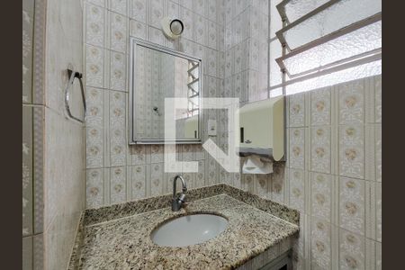 Apartamento à venda com 63m², 2 quartos e sem vagaBanheiro Corredor