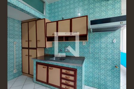 Apartamento à venda com 63m², 2 quartos e sem vagaCozinha