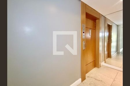 Apartamento para alugar com 90m², 2 quartos e 1 vagaPortaria