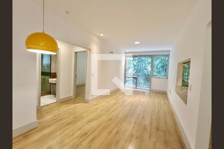 Sala de apartamento para alugar com 2 quartos, 90m² em Lagoa, Rio de Janeiro