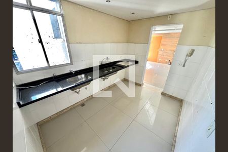 Apartamento à venda com 42m², 2 quartos e 1 vagaCozinha